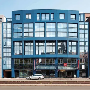 Ibis Hauptbahnhof 2*, Nürnberg Németország